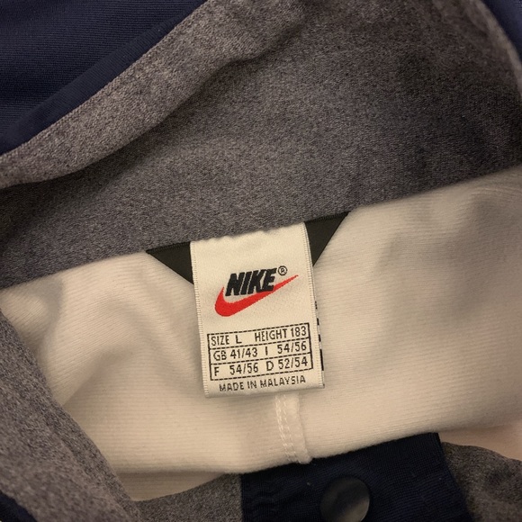 Rare Nike jacket - Picture 3 of 3